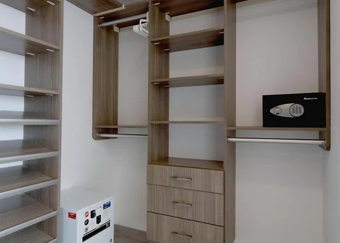 Modern 3br Near 5th Av Pool Sauna And Fitness