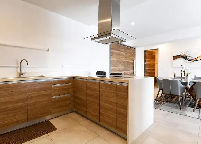 Modern 3br Near 5th Av Pool Sauna And Fitness Apartament